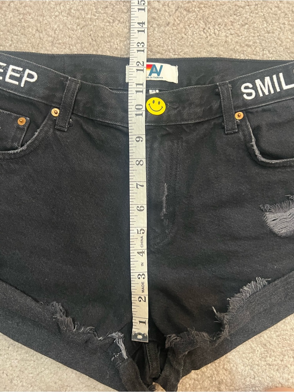 Aviator Nation Keep Smiling Mid Rise Smiley Face Jean Denim Shorts Vintage Black - Picture 6 of 13